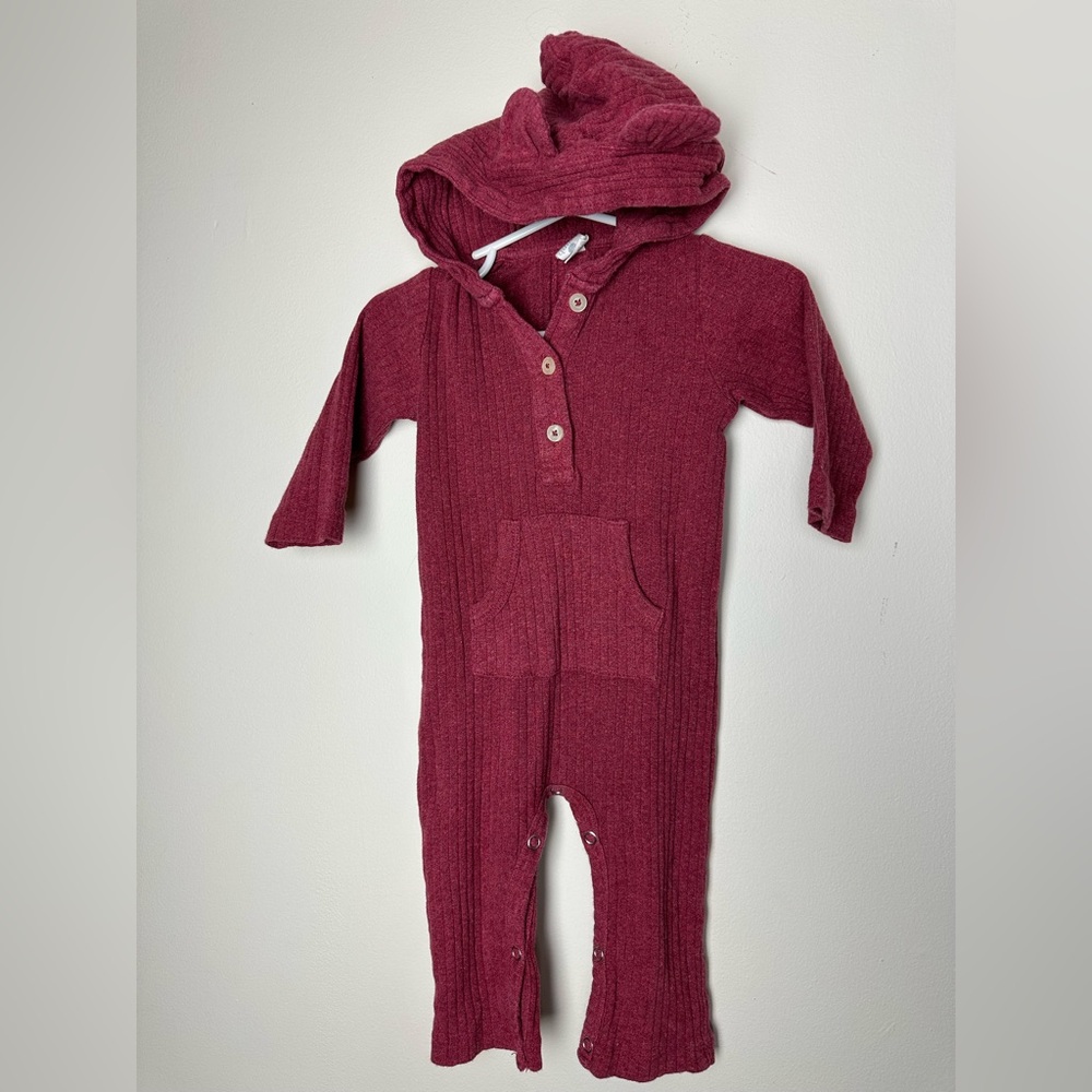 kate‎ quinn Burgundy Hooded Baby Wear